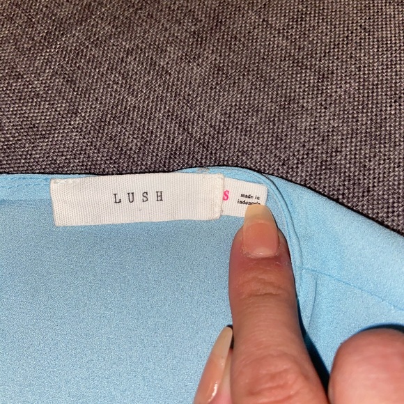 Piko Side Slit Hilo Tank - Picture 4 of 4